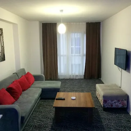 아파트 Red House